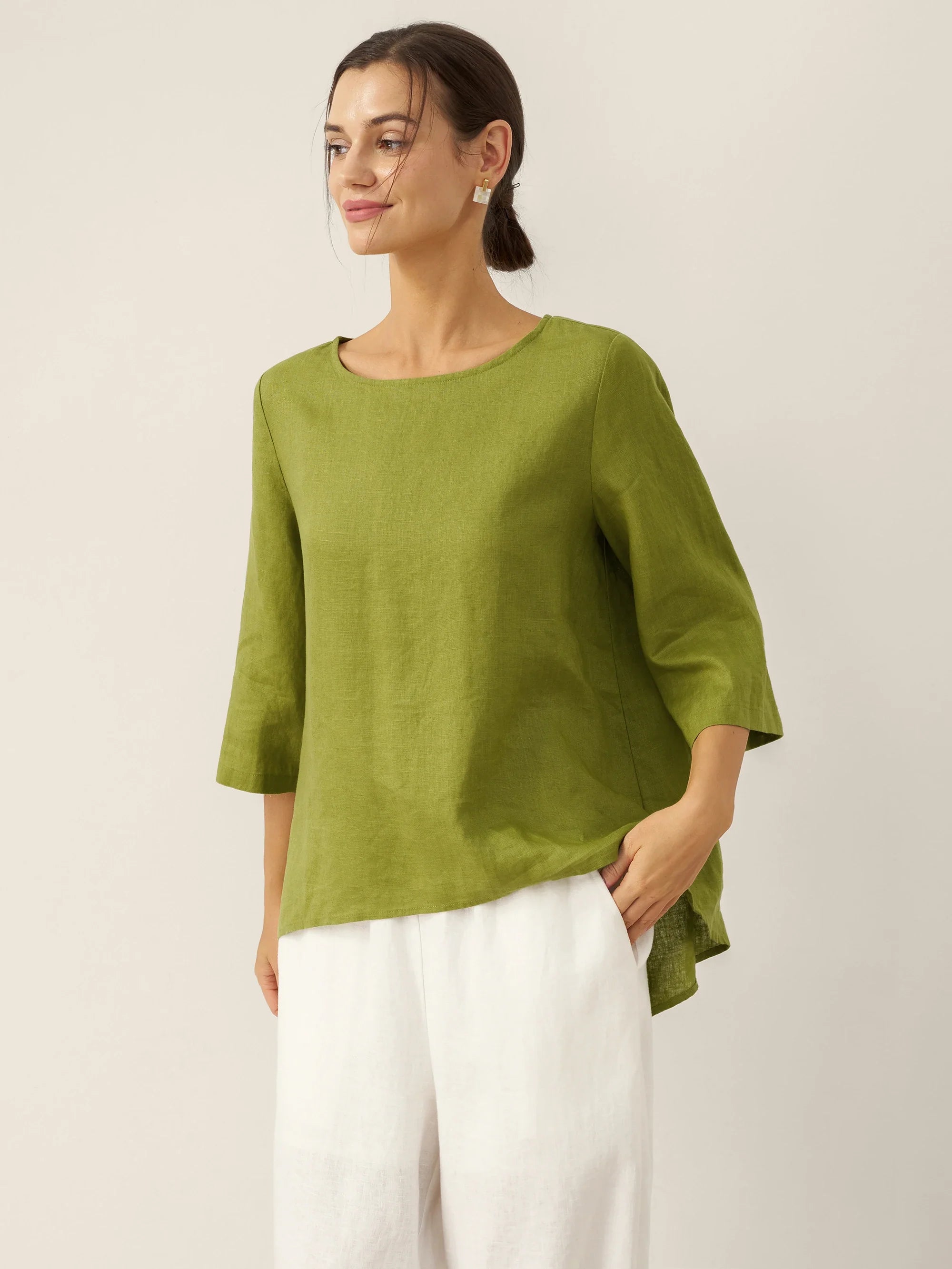 BRIANNA | Blusa asimétrica de lino 100%