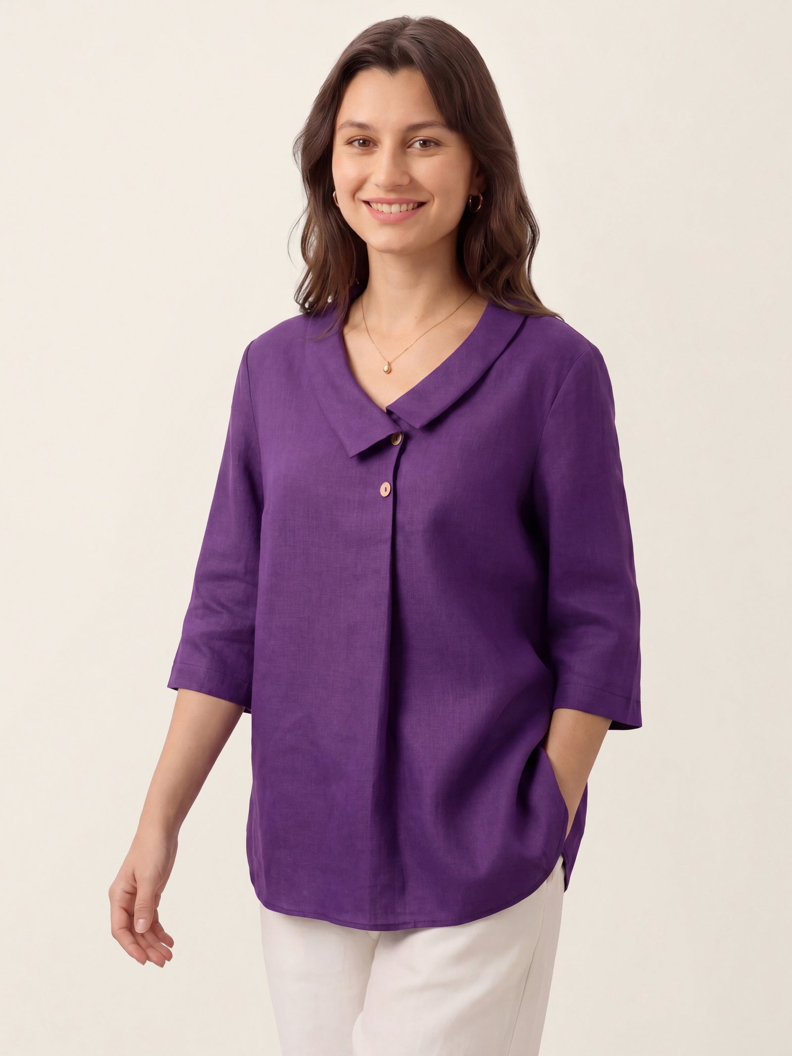CLARA™ | Blusa de Lino con Cuello Asimétrico