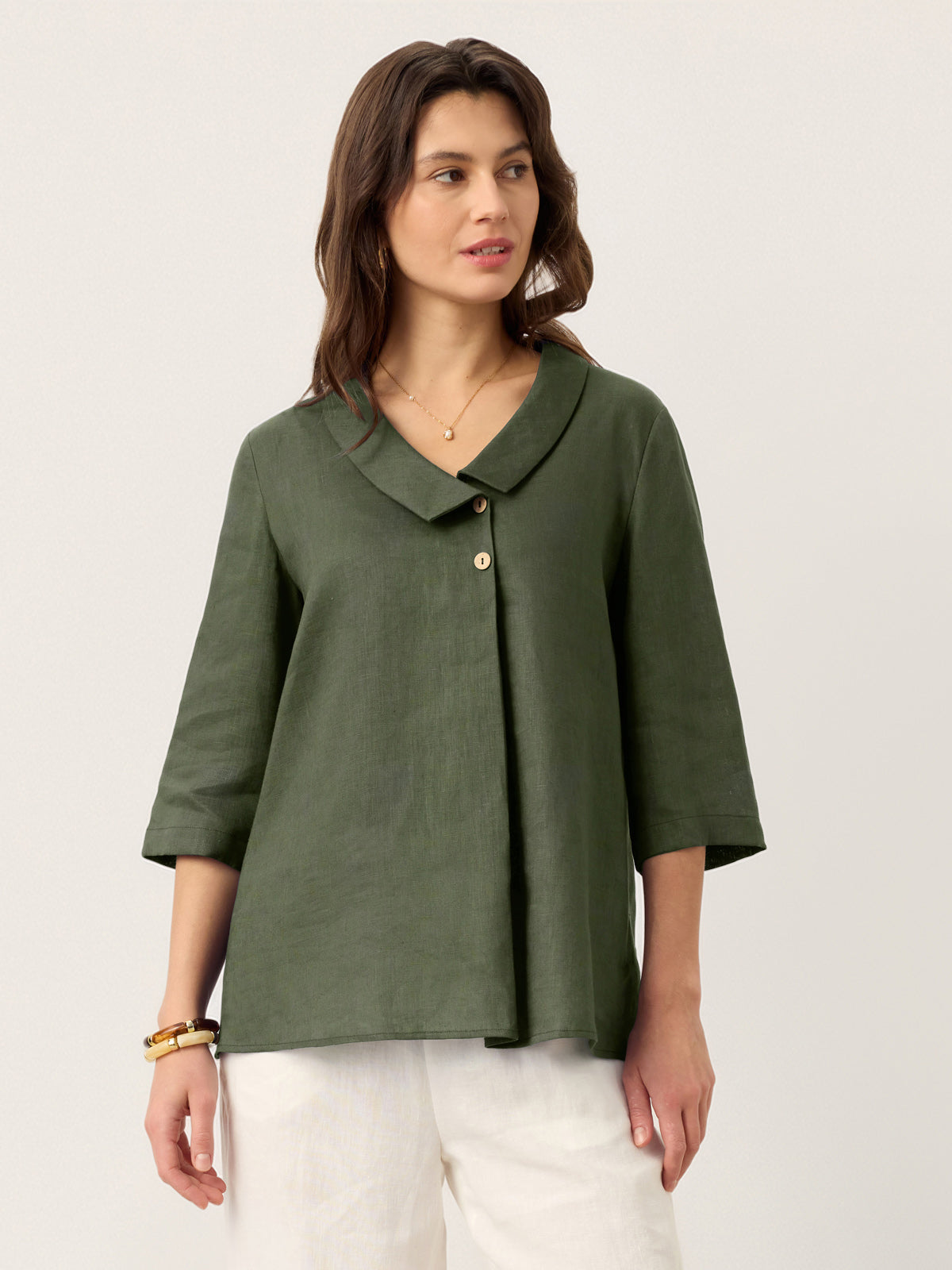 CLARA™ | Blusa de Lino con Cuello Asimétrico