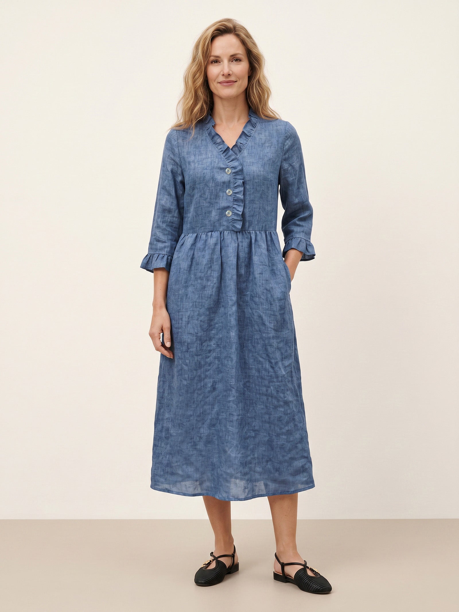 SAMARA | Vestido de lino con volantes