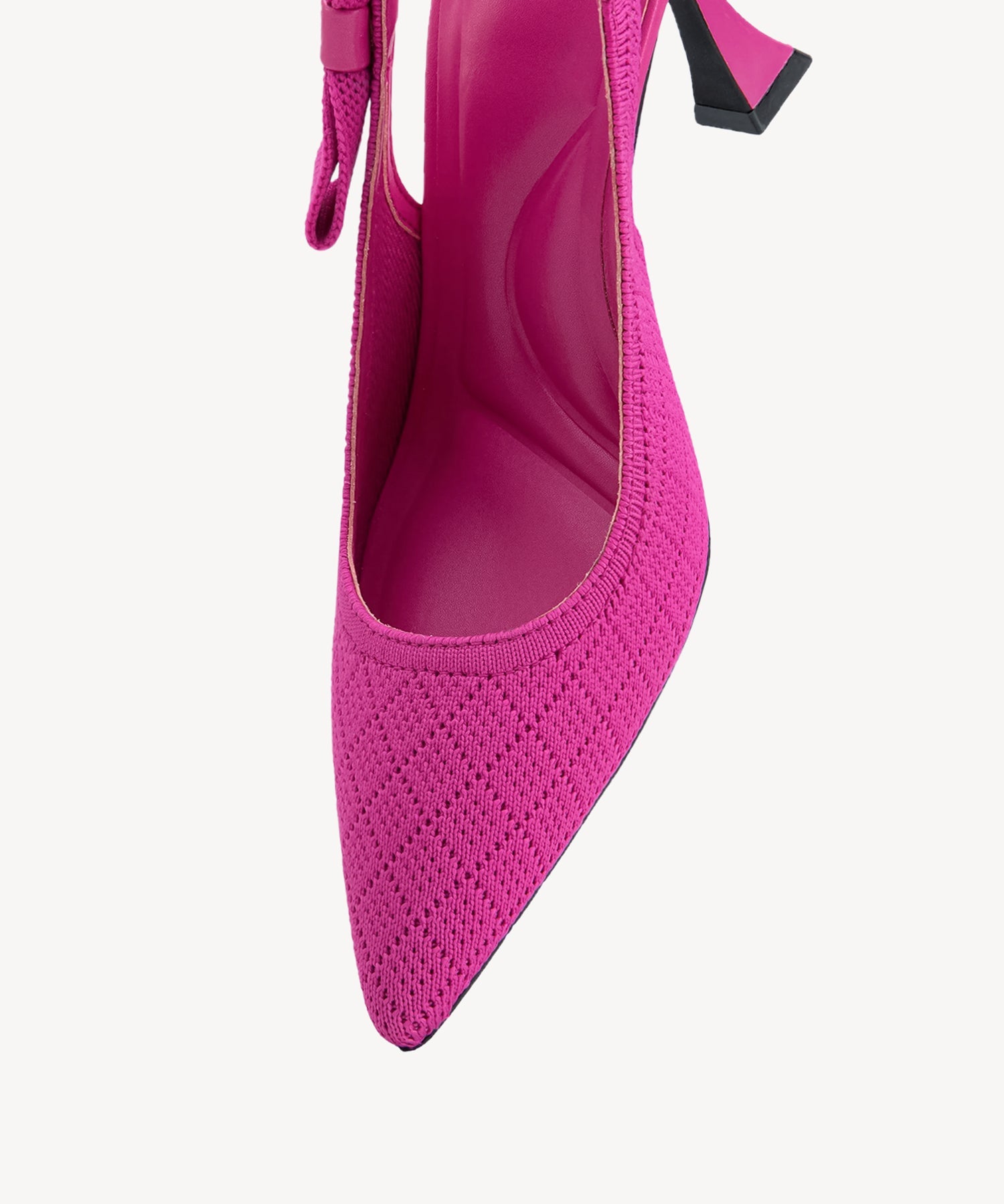VICTORIA™ | Slingback Stiletto de Alta Elegancia
