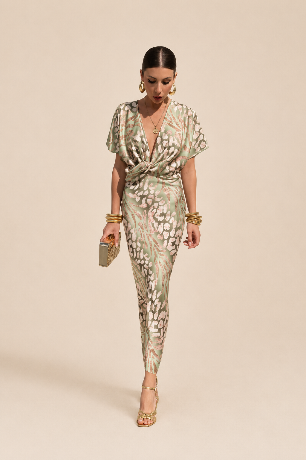CLARANDRA™ | Vestido Midi Elegante con Escote en V