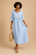CLARISA | Vestido de Lino y Algodón Sólido con Diseño Calado, Cuello Redondo