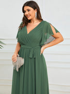 LEORA™ | Vestido de Dama de Honor de Gasa con Escote en V