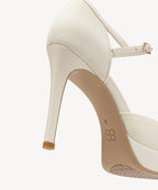 NOA™ | Stiletto de Tiras Refinadas