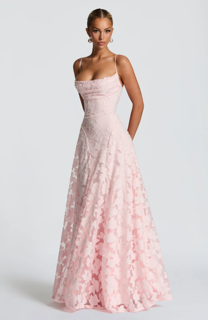 Giorgia | Elegantes Maxikleid aus Spitze