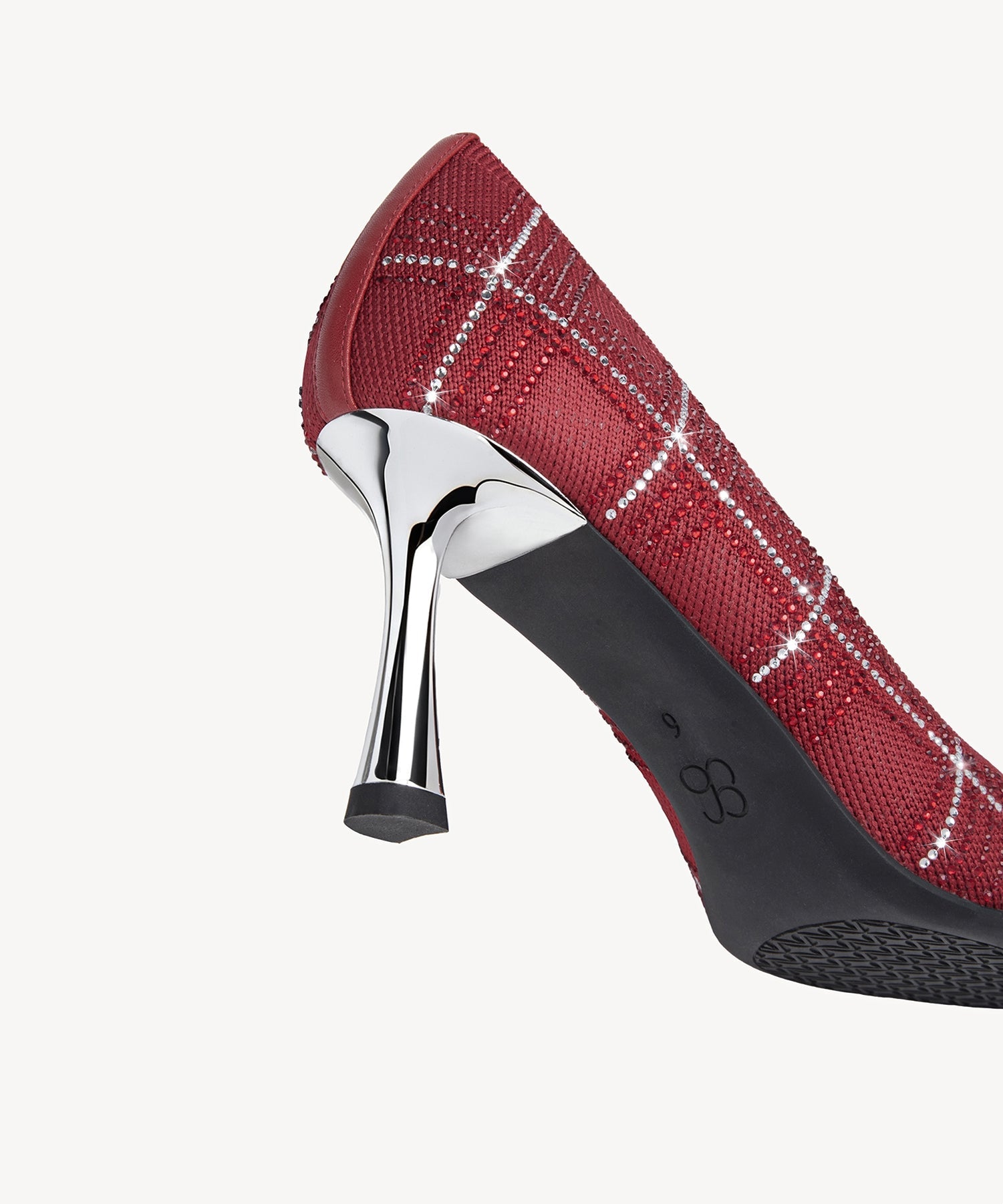 SIENA™ | Tacón Punta Diamante Premium
