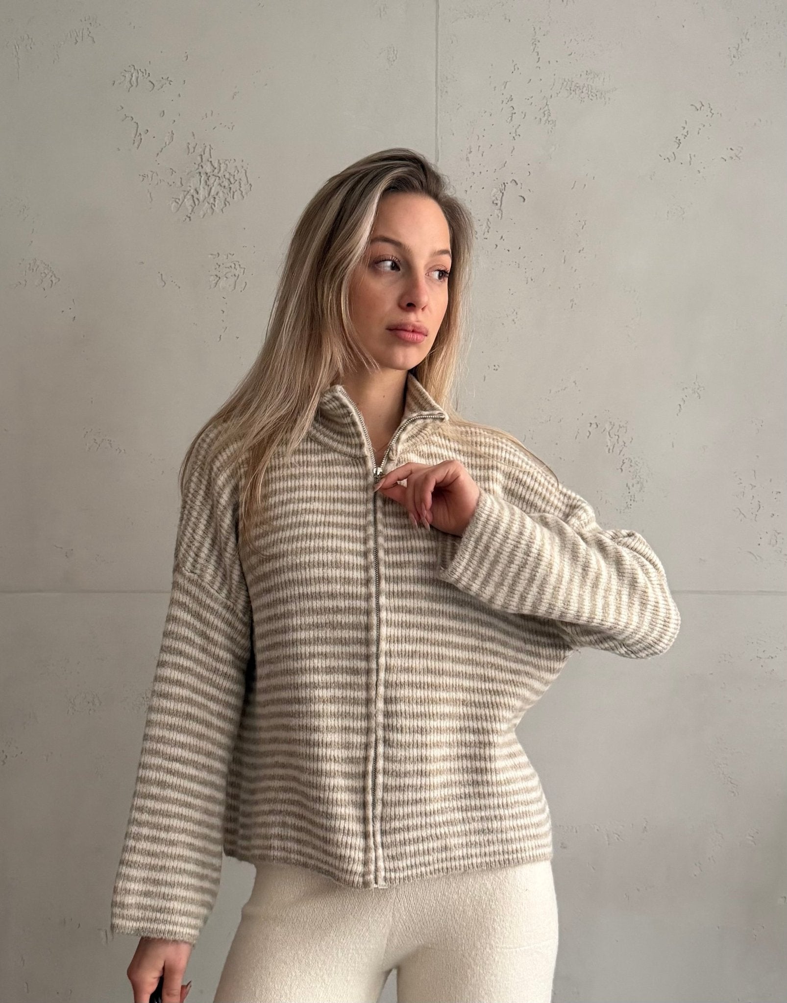 Striped zip-up cardigan with stand-up collar
